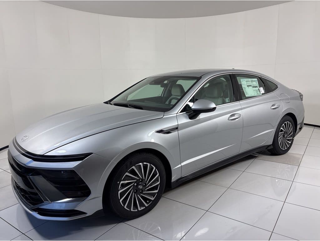 2025 Hyundai Sonata Hybrid SEL's photo