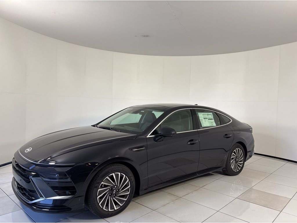 2025 Hyundai Sonata Hybrid Limited's photo