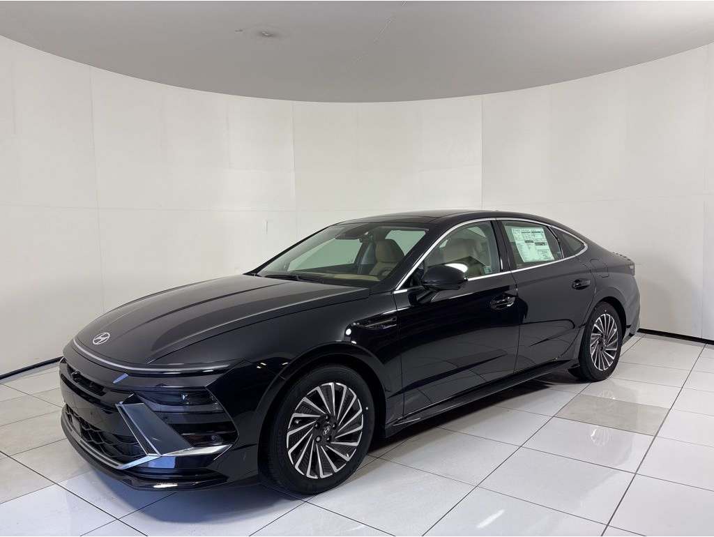 2025 Hyundai Sonata Hybrid Limited's photo