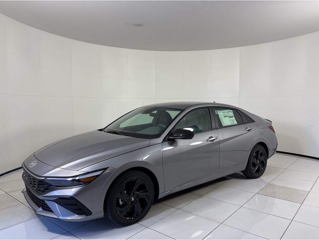 2026 Hyundai Elantra SEL's photo