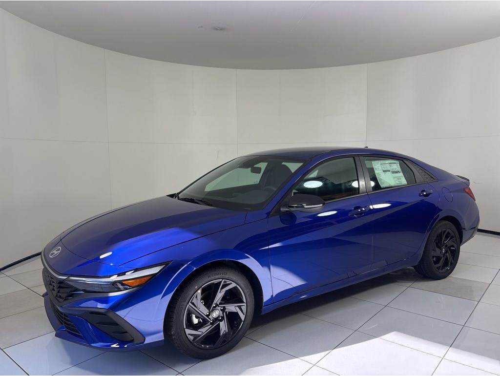 2026 Hyundai Elantra SEL's photo