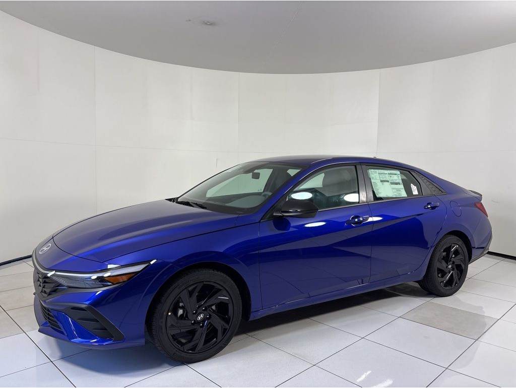 2026 Hyundai Elantra SEL's photo