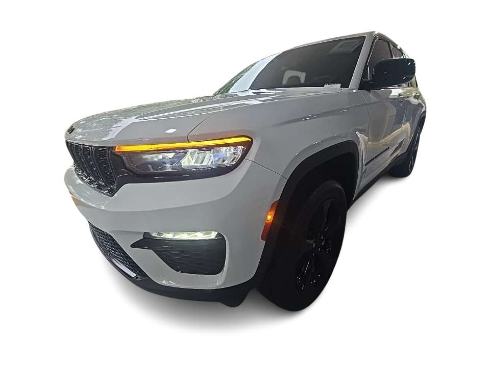 Thumbnail: 2023 Jeep Grand Cherokee - 1
