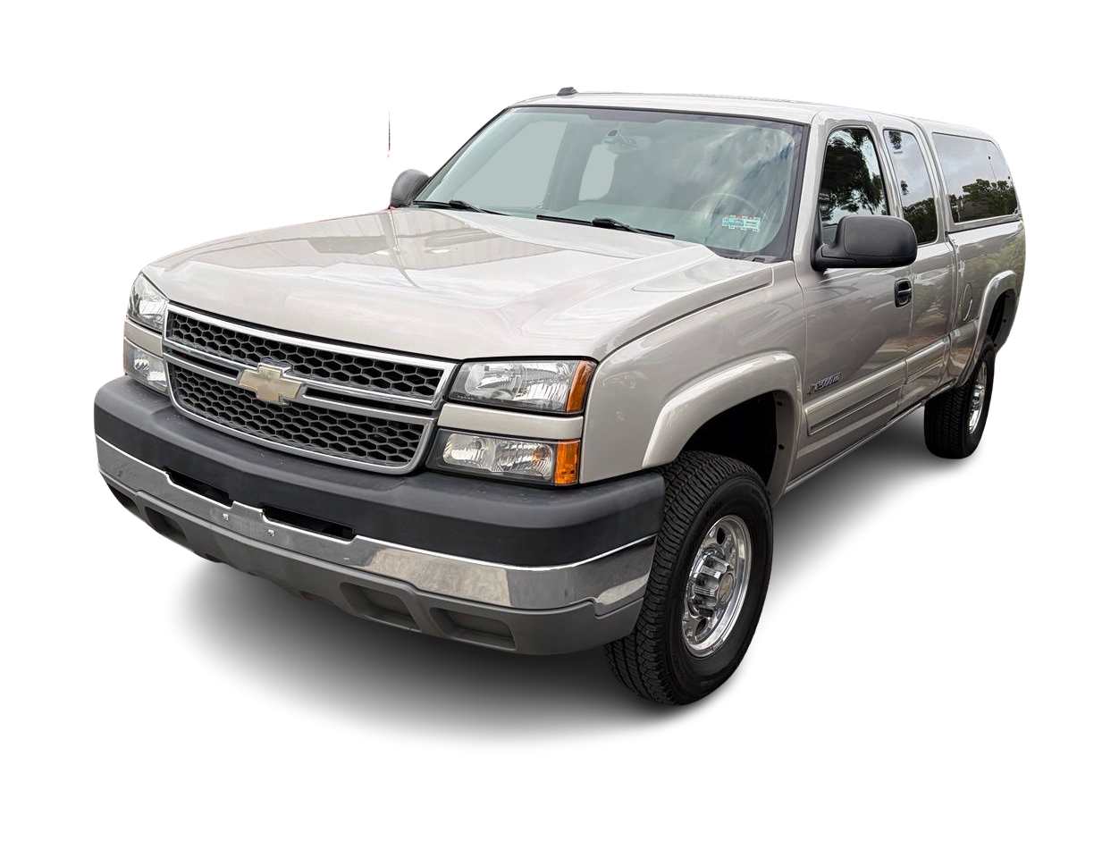2005 Chevrolet Silverado 2500 LS -
                  Huntington Beach, CA