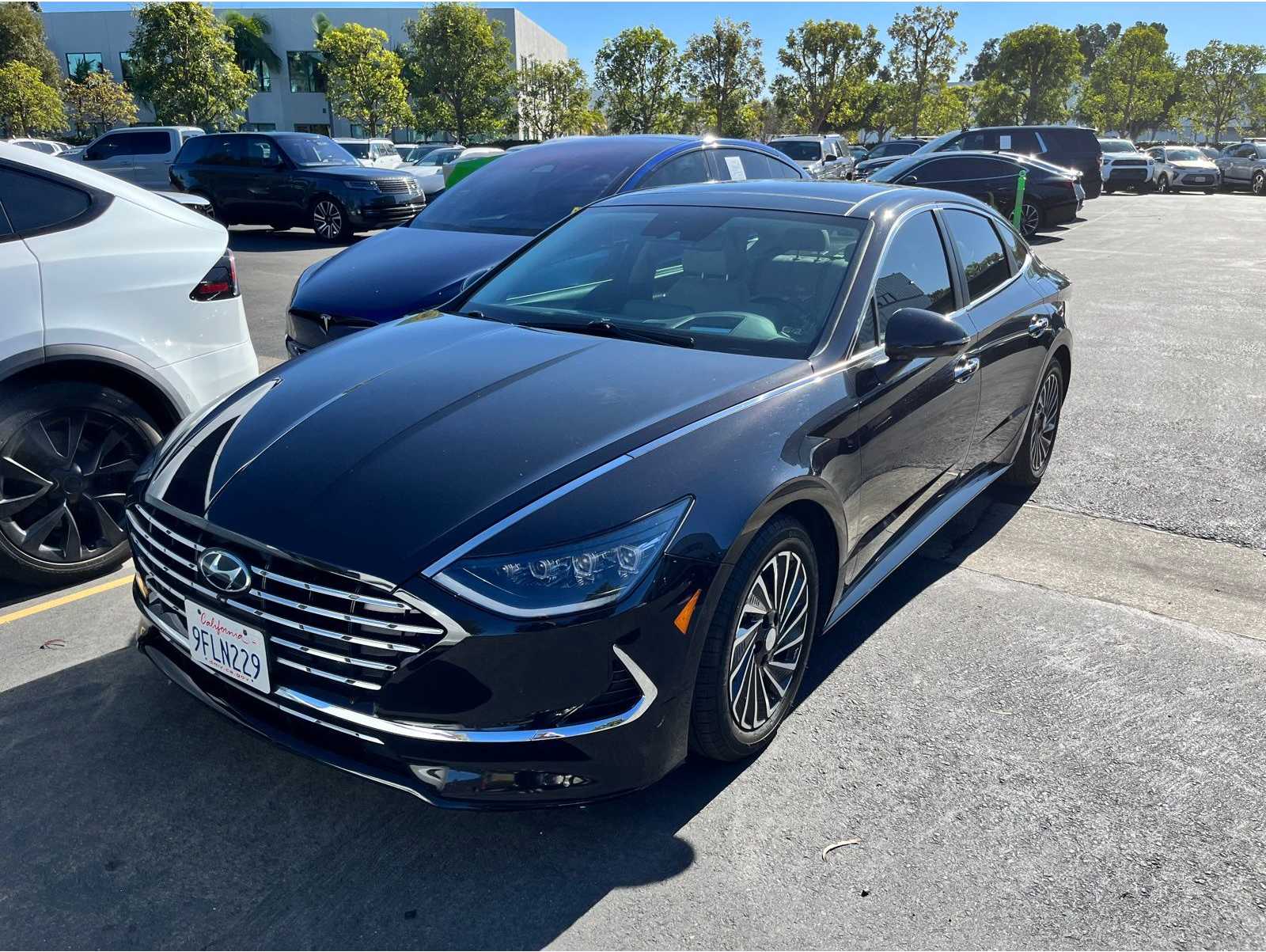 2023 Hyundai Sonata Limited's photo