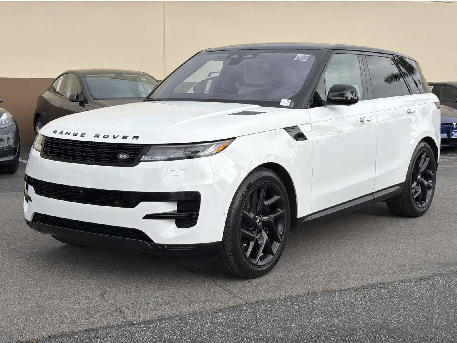 2023 Land Rover Range Rover Sport SE's photo