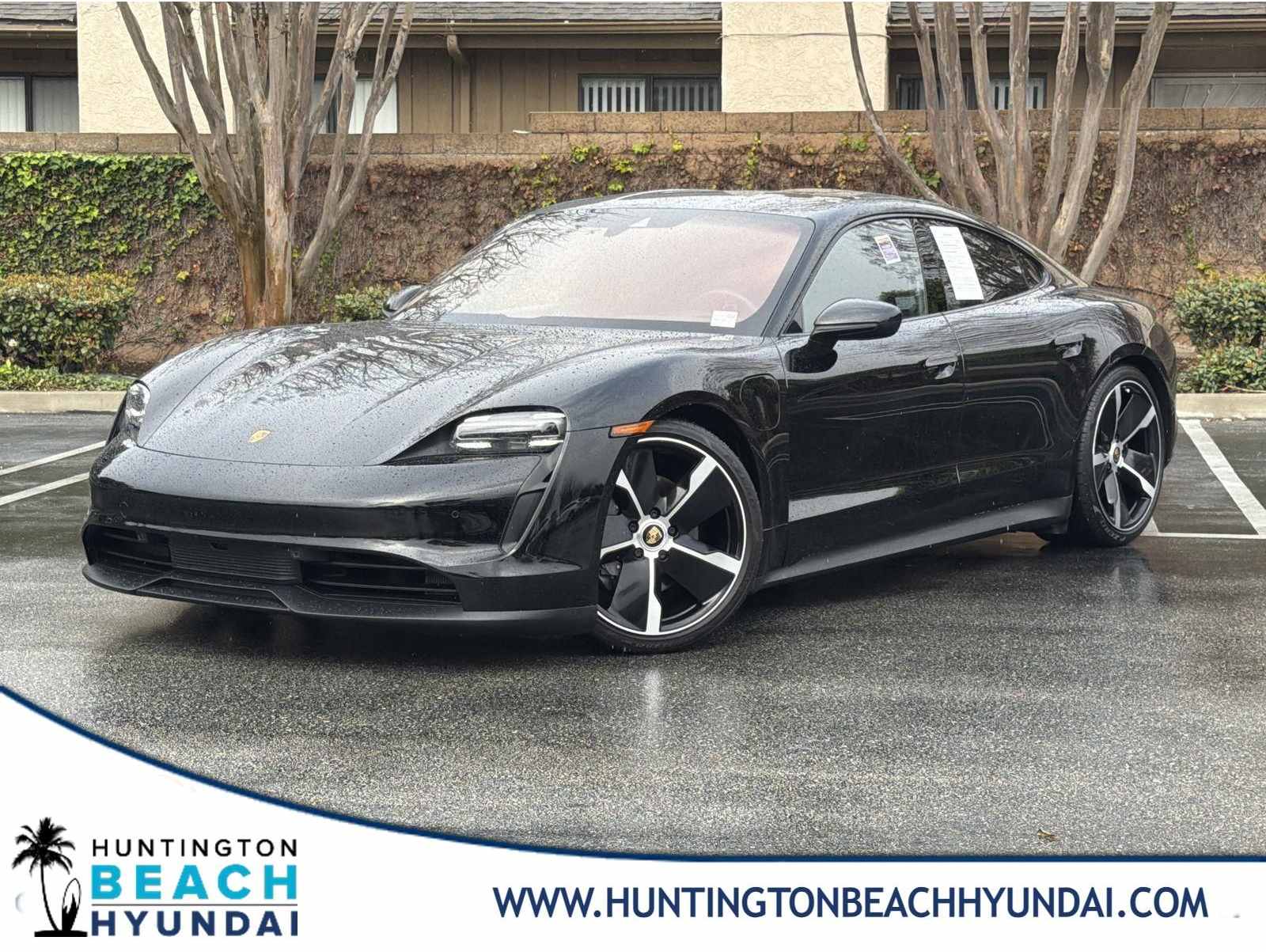 2022 Porsche Taycan Base