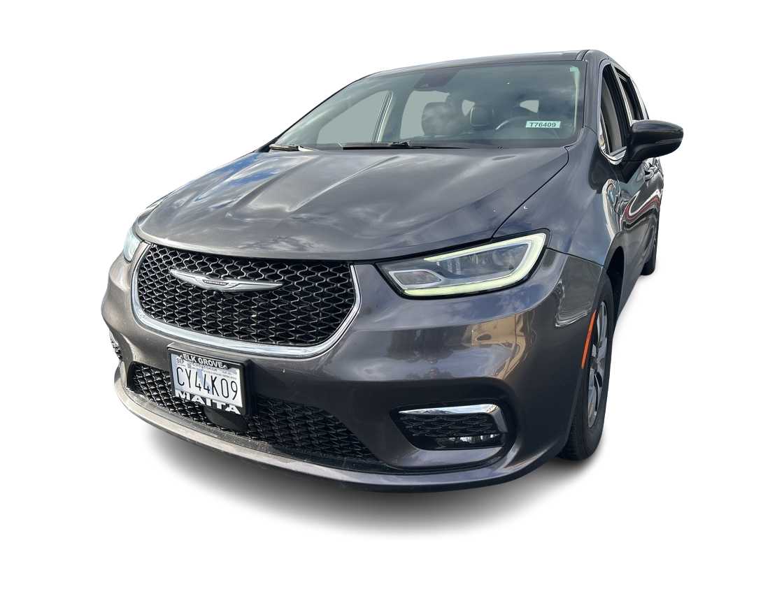 Thumbnail: 2023 Chrysler Pacifica - 1