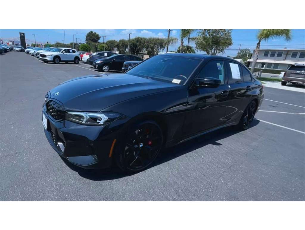 2025 BMW 3 Series M340i's photo