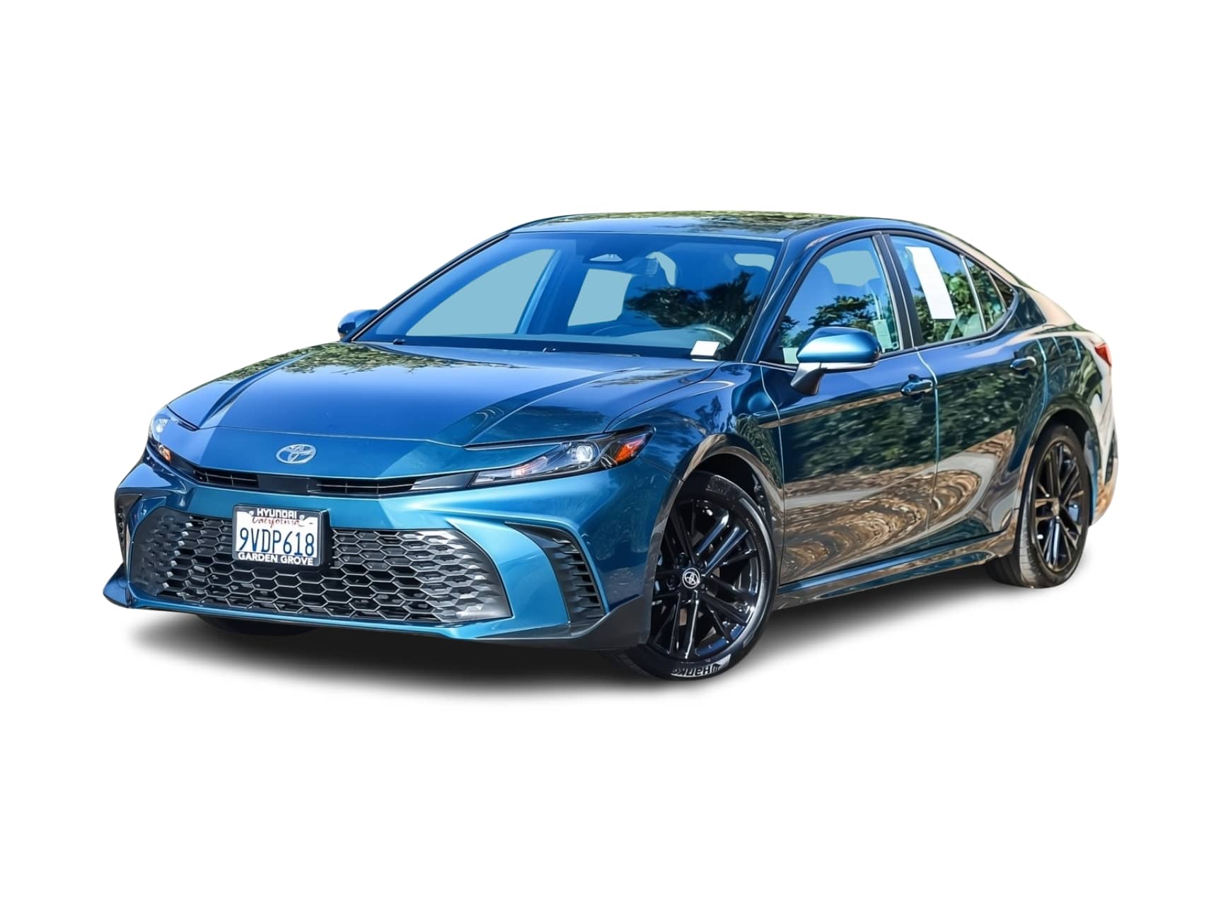 Thumbnail: 2025 Toyota Camry - 1