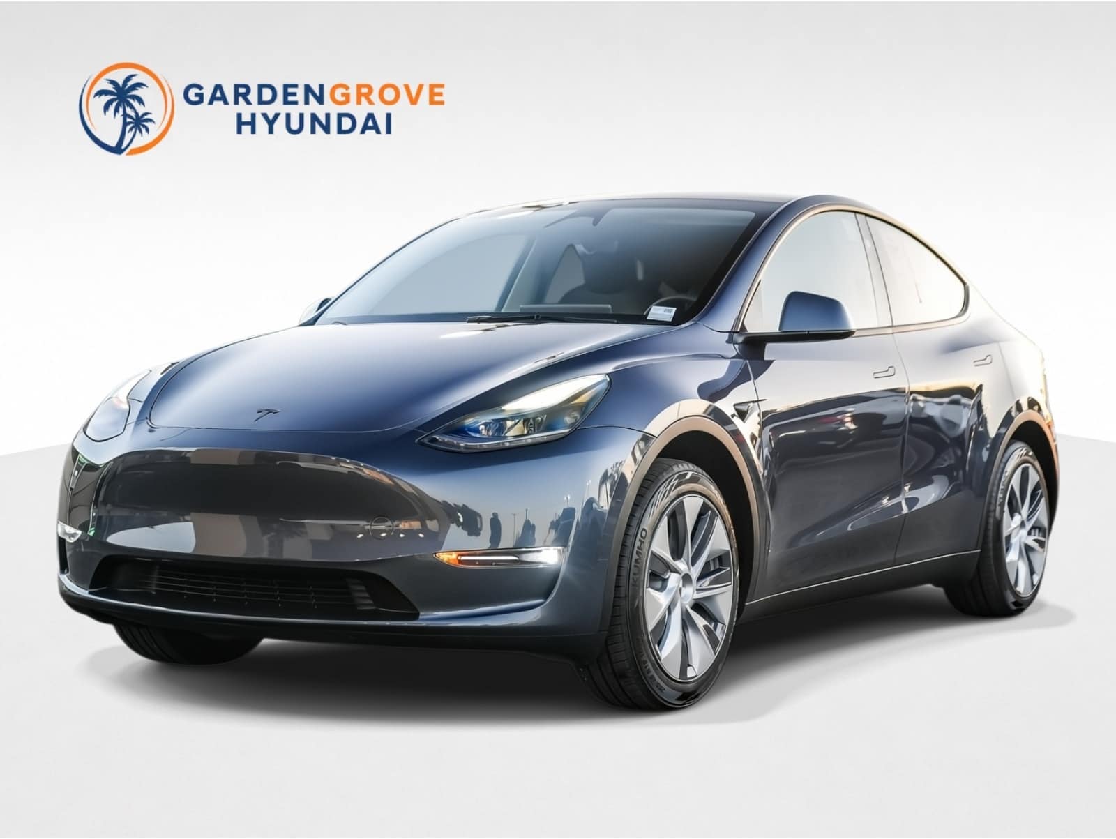 2023 Tesla Model Y Base