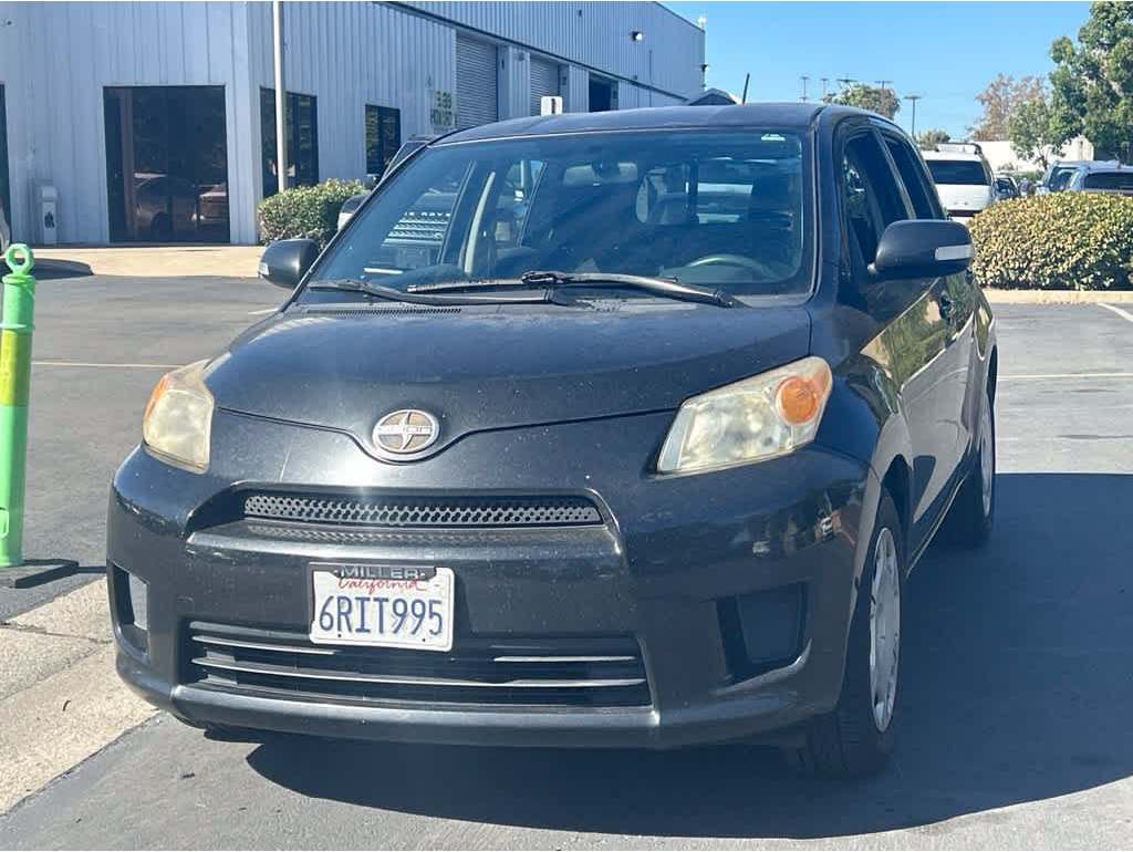 2010 Scion xD