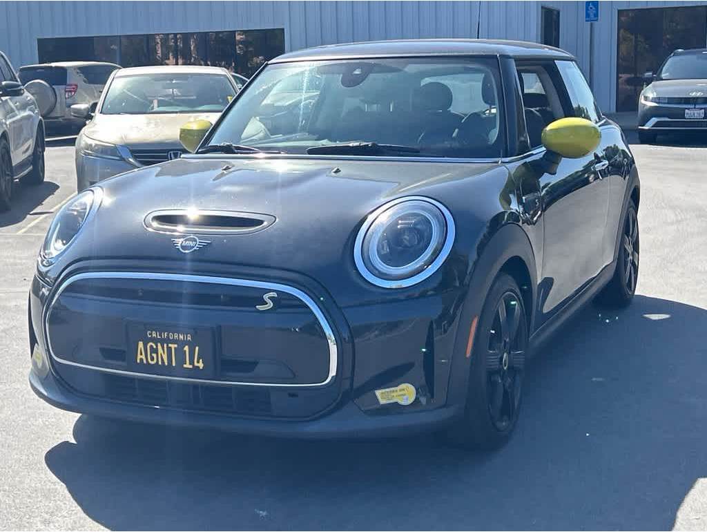 2023 MINI Hardtop 2 Door
