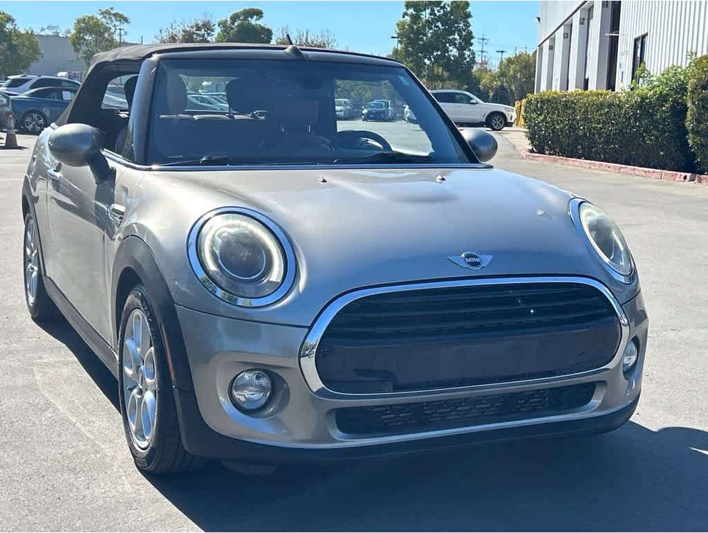2016 MINI Cooper