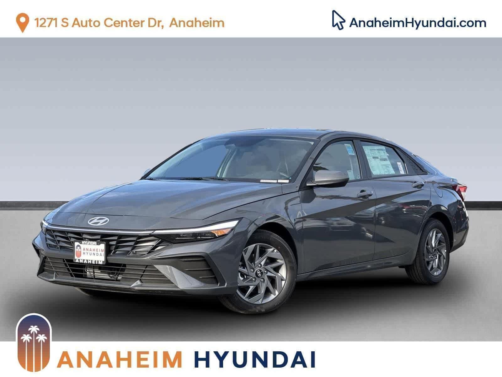 2026 Hyundai Elantra Base's photo