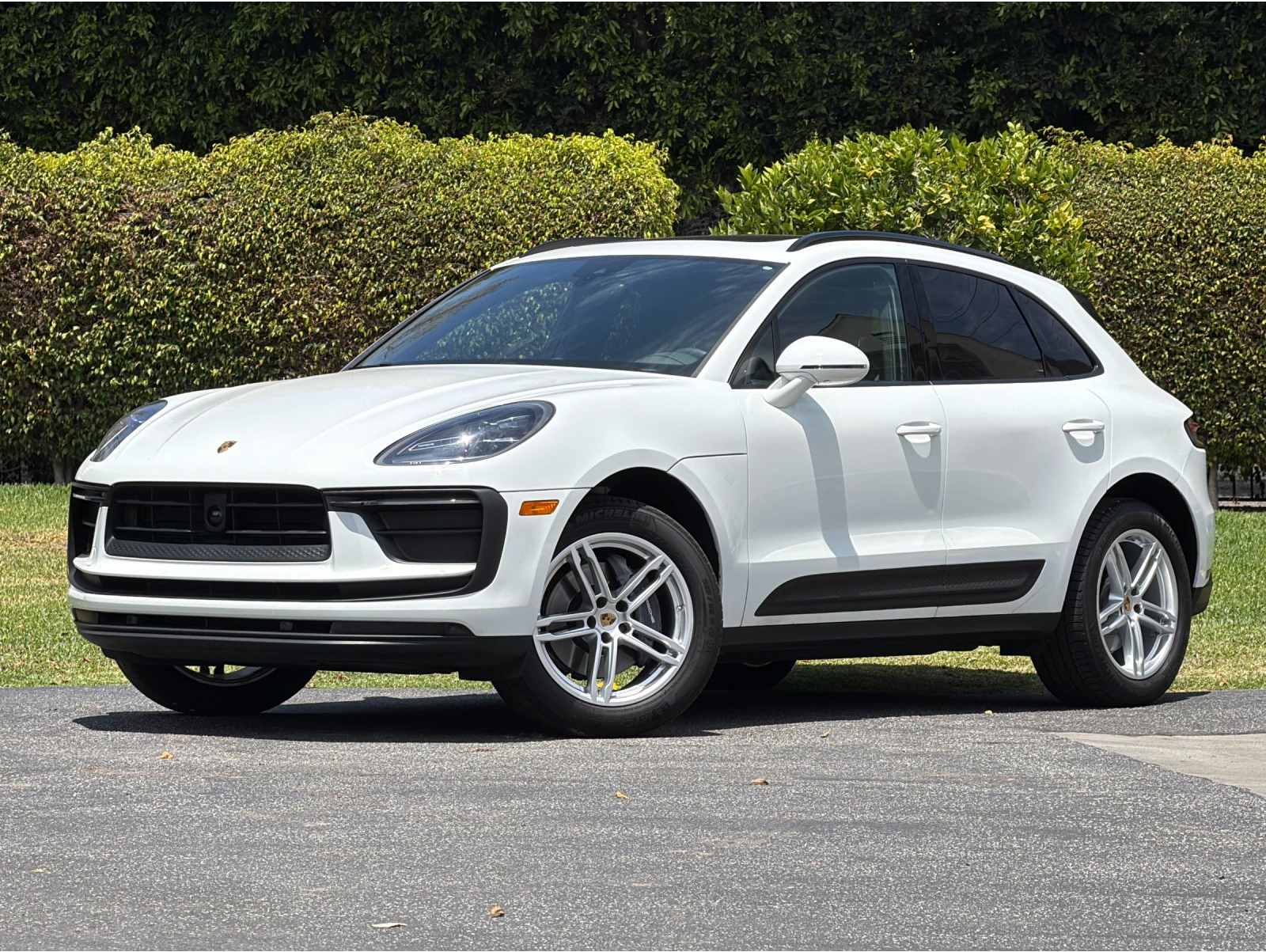 2023 Porsche Macan