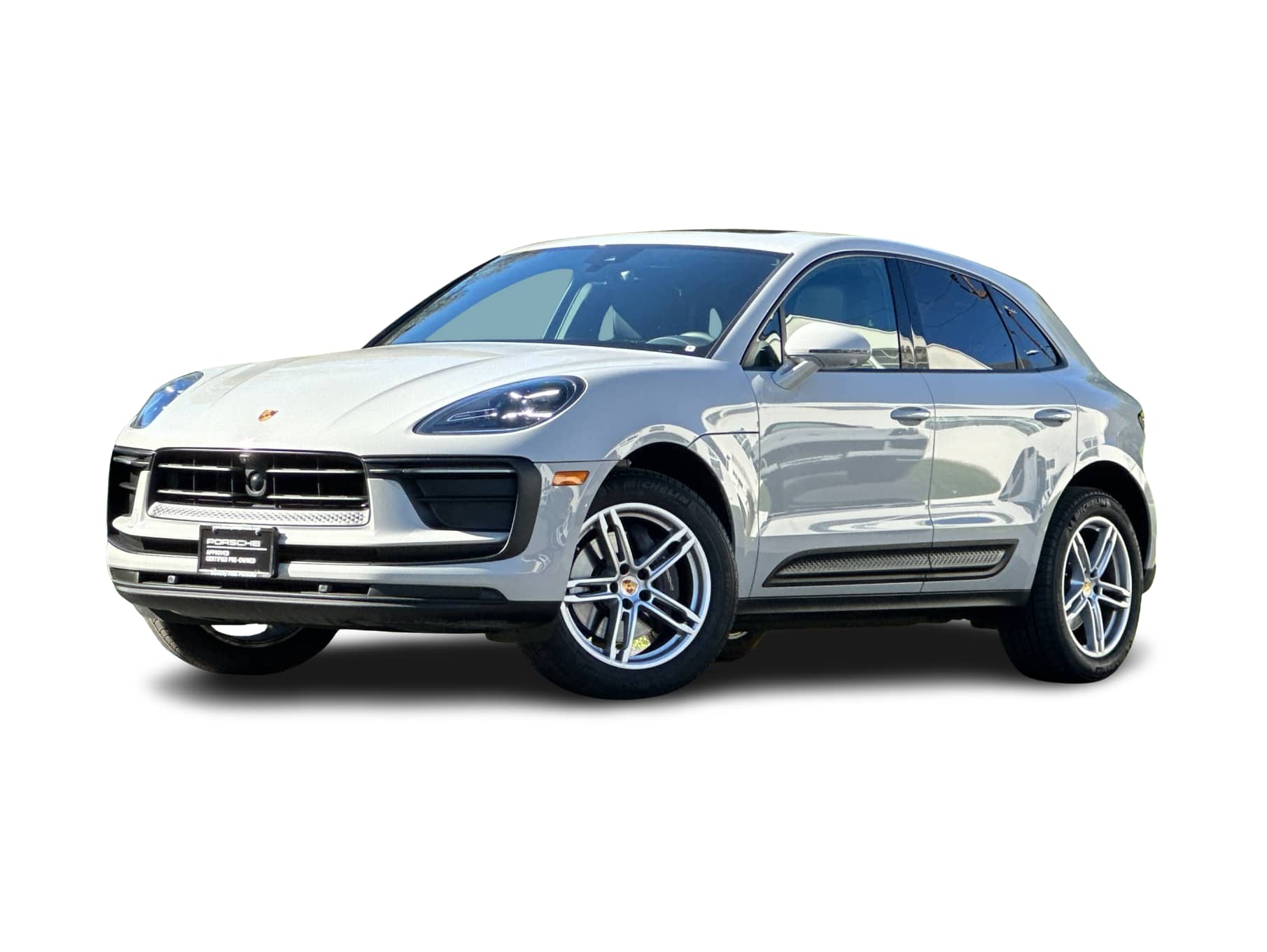 Thumbnail: 2025 Porsche Macan - 1
