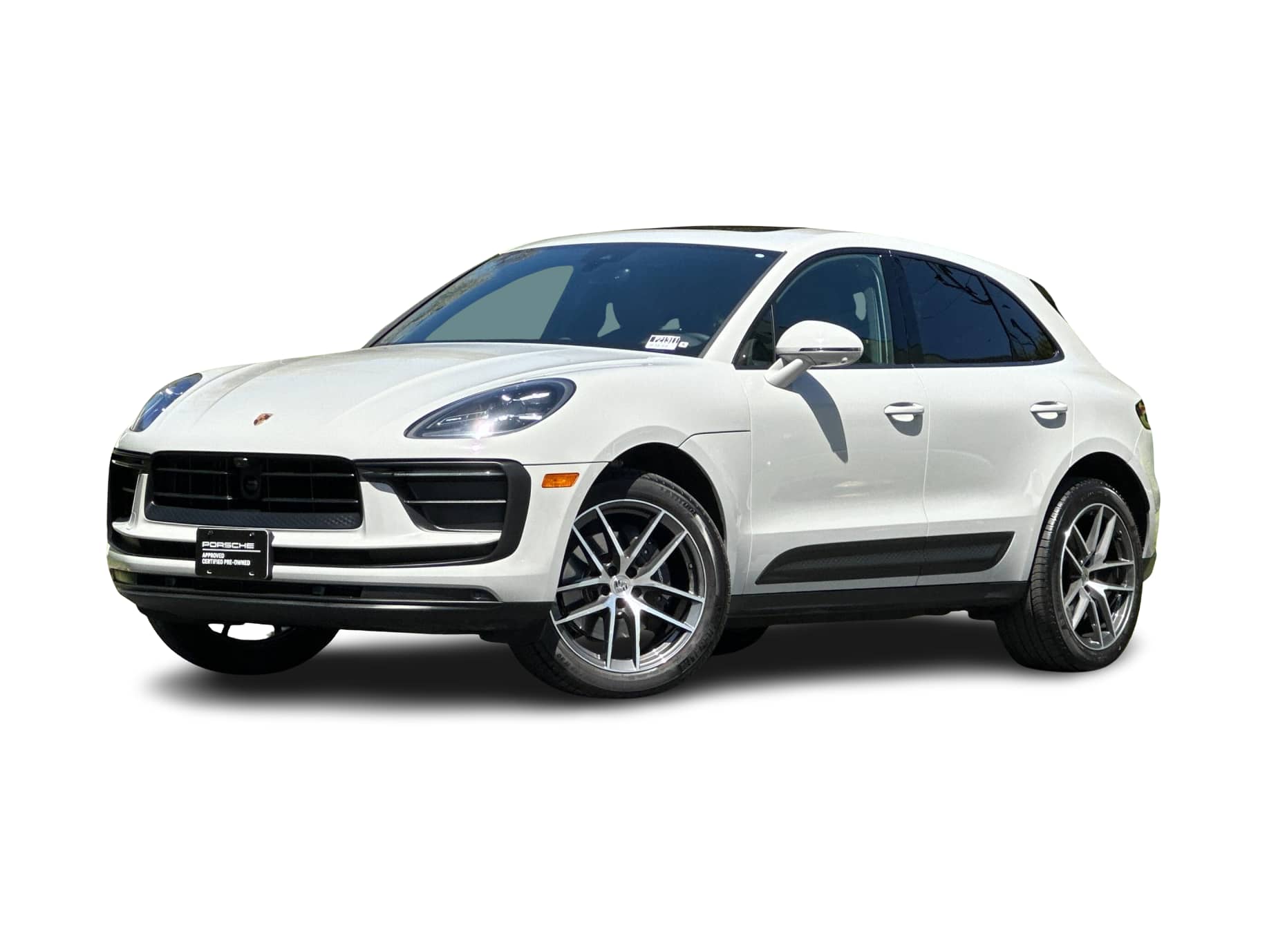 Thumbnail: 2025 Porsche Macan - 1