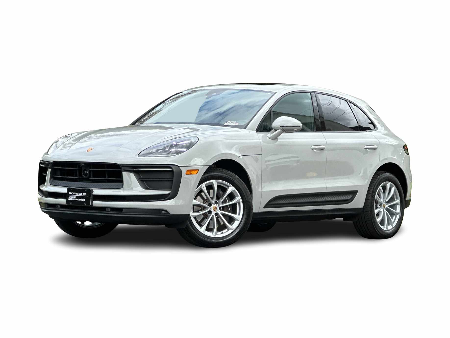 Thumbnail: 2025 Porsche Macan - 1