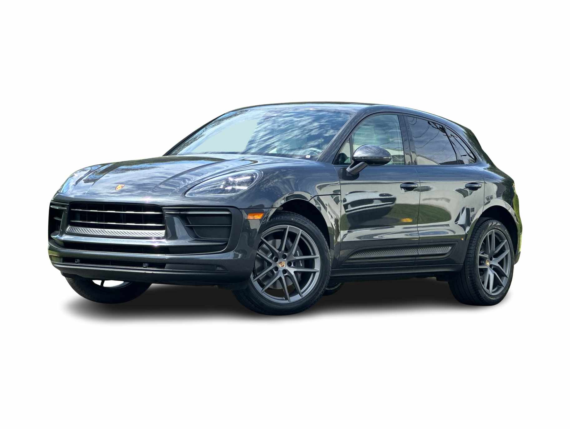Thumbnail: 2022 Porsche Macan - 1