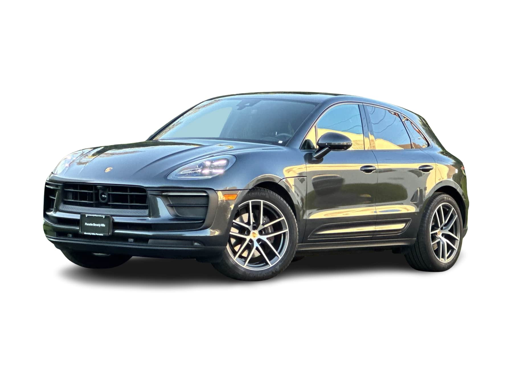 Thumbnail: 2025 Porsche Macan - 1