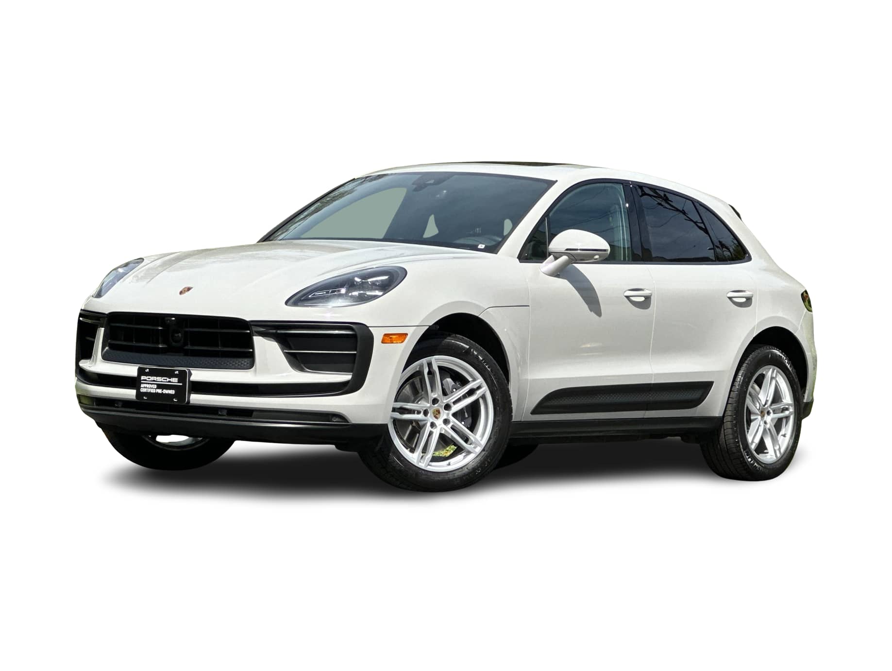 Thumbnail: 2025 Porsche Macan - 1
