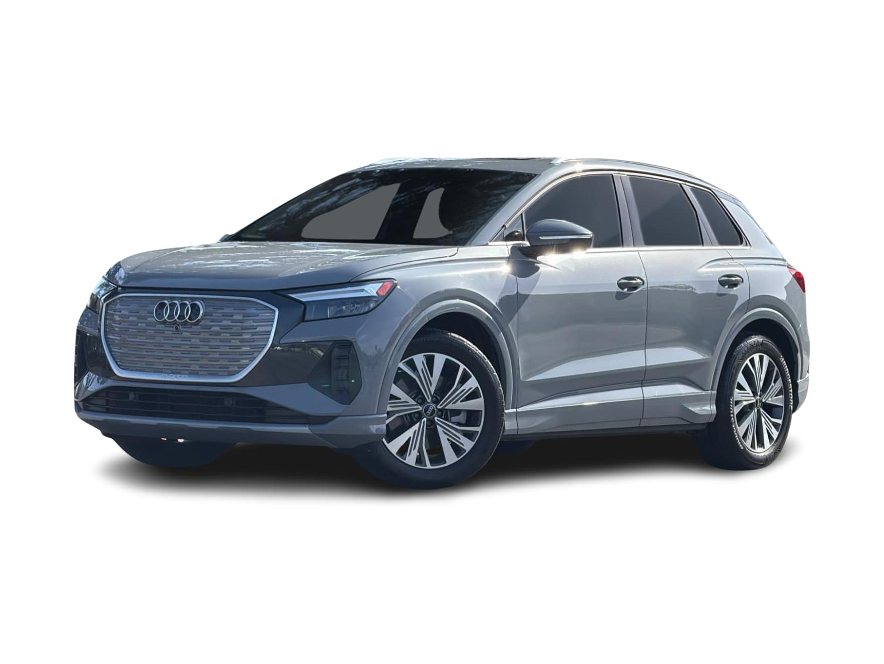 Thumbnail: 2023 Audi Q4 e-tron - 1