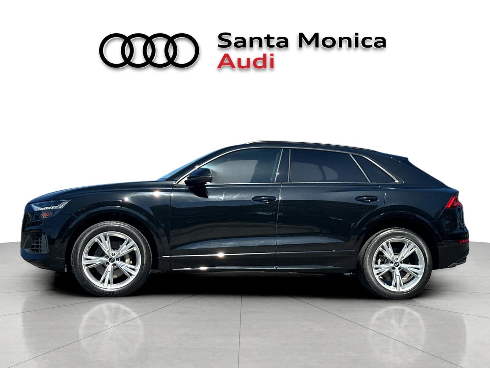 2023 Audi Q8