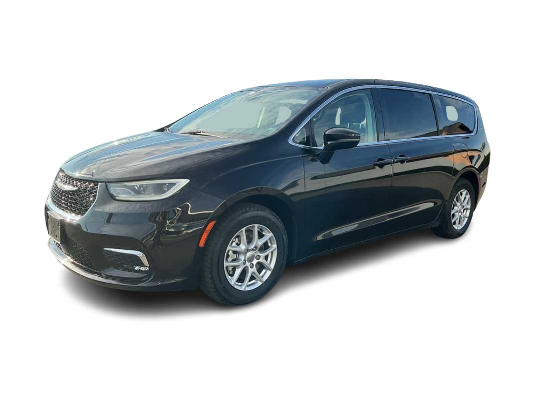 Thumbnail: 2024 Chrysler Pacifica - 1