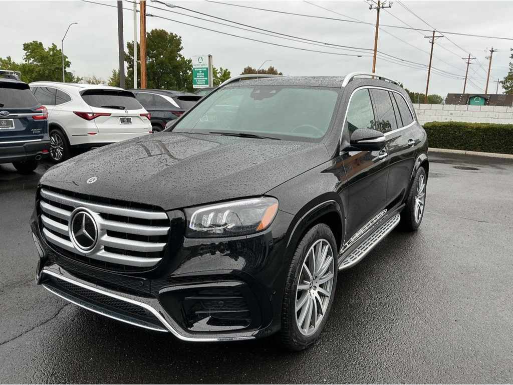 2025 Mercedes-Benz GLS