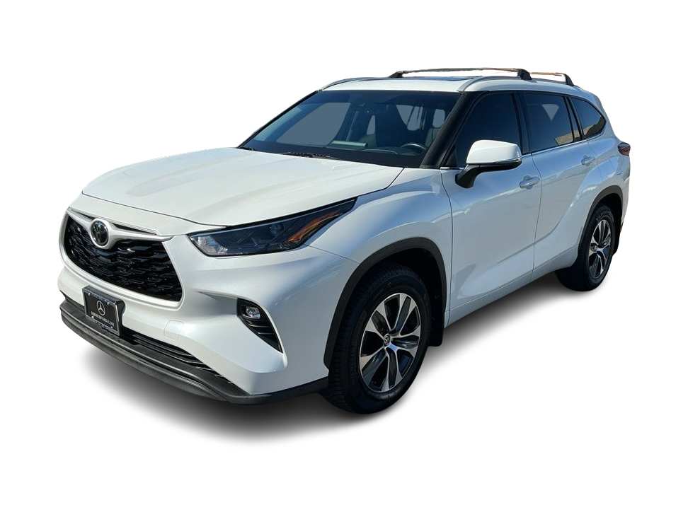 Thumbnail: 2022 Toyota Highlander - 1