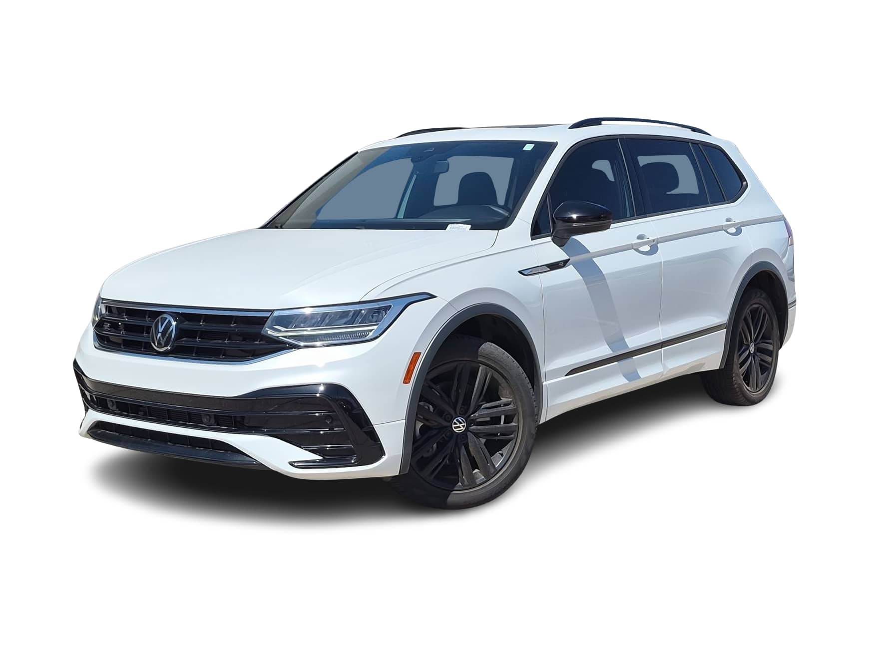 Thumbnail: 2022 Volkswagen Tiguan - 1