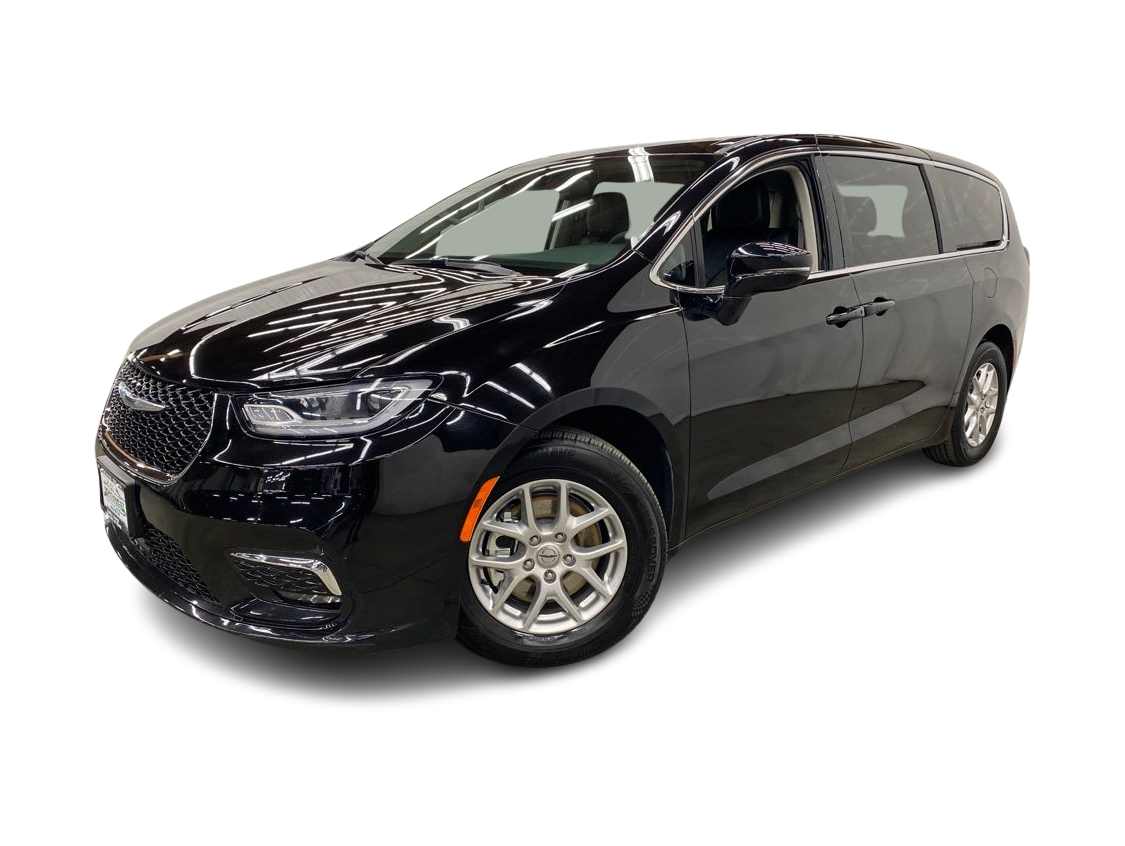 Thumbnail: 2024 Chrysler Pacifica - 1