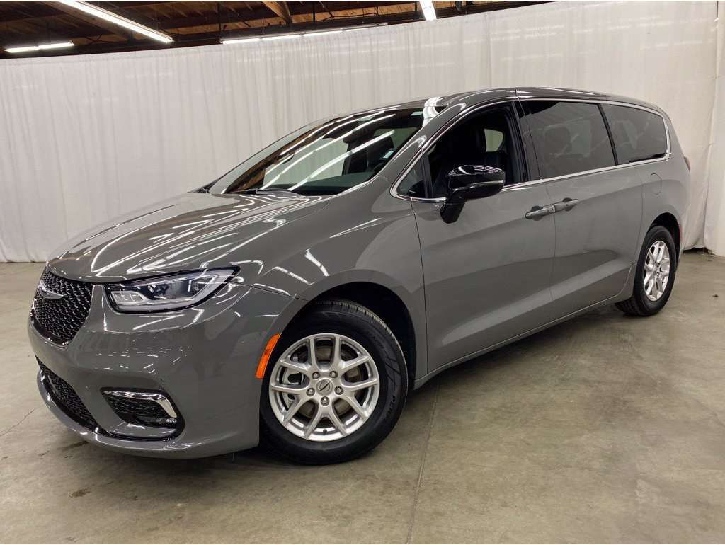 2025 Chrysler Pacifica