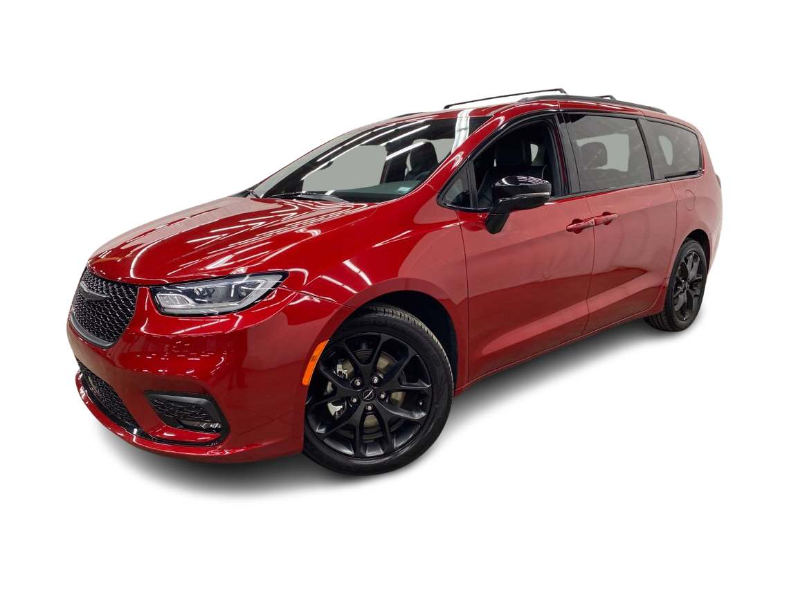 Thumbnail: 2025 Chrysler Pacifica - 1
