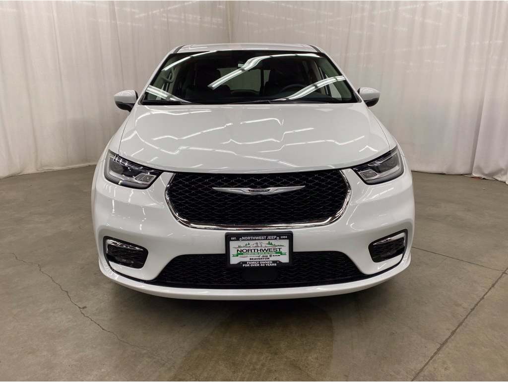 2023 Chrysler Pacifica Hybrid