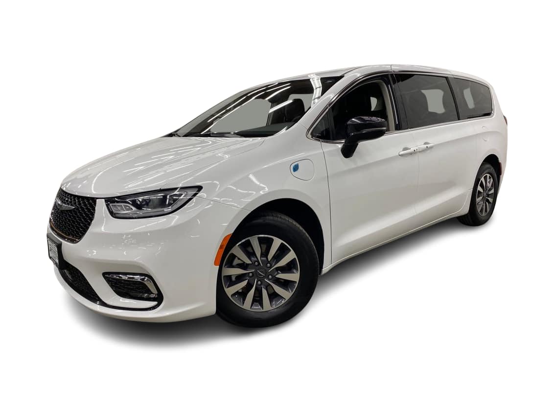 Thumbnail: 2024 Chrysler Pacifica - 1