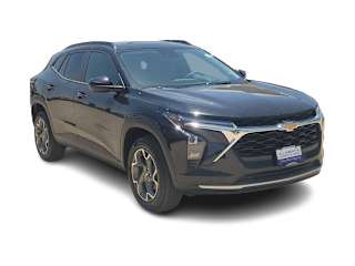 2025 Chevrolet Trax LT - Photo 23