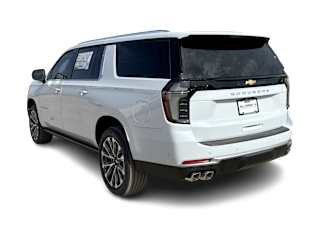 2026 Chevrolet Suburban High Country - Photo 10