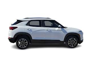 2026 Chevrolet Trailblazer LT - Photo 2