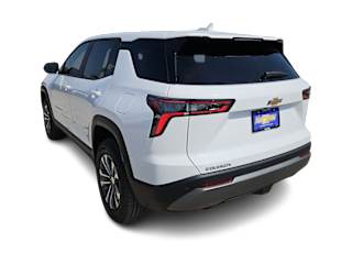 2027 Chevrolet Equinox LT - Photo 10