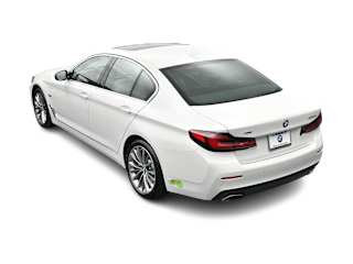 2023 BMW 5 Series 530e - Photo 31