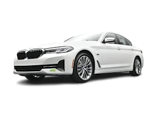2023 BMW 5 Series 530e - Photo 33