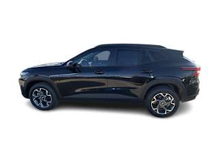 2026 Chevrolet Trax LT - Photo 9