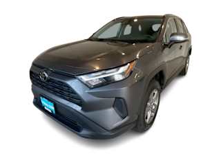 2025 Toyota RAV4 XLE - Photo 7