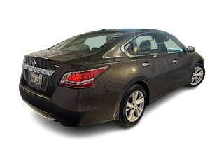 2015 Nissan Altima SV - Photo 21