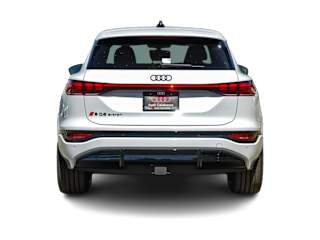 2027 Audi SQ6 e-tron Prestige - Photo 10