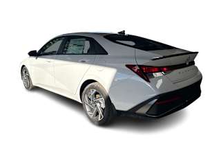 2025 Hyundai Elantra SEL - Photo 10