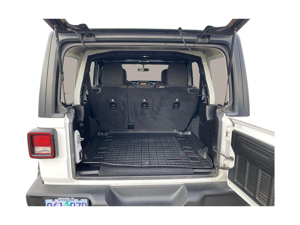 Thumbnail: 2019 Jeep Wrangler - 15