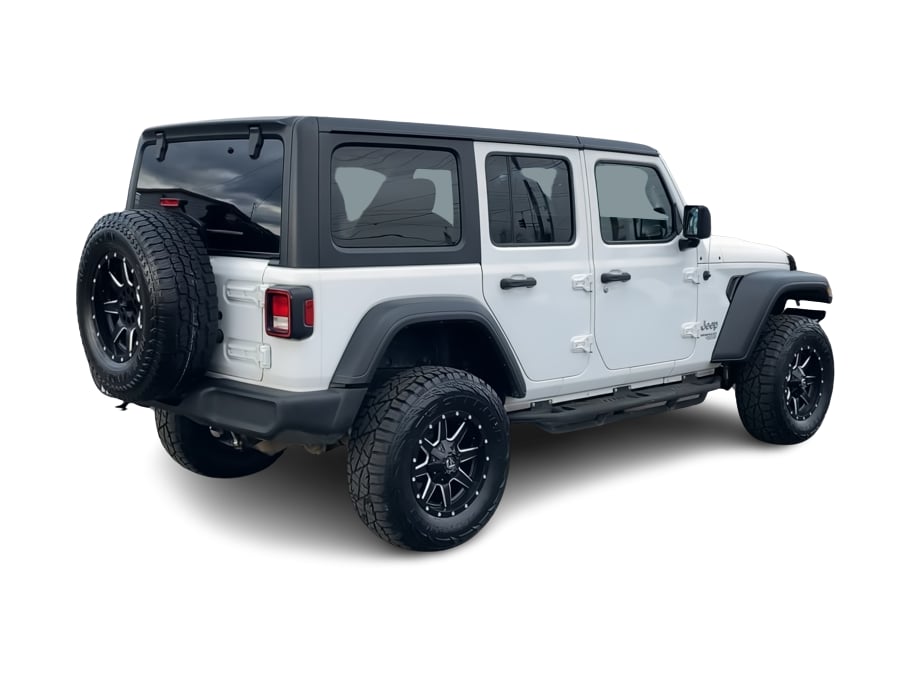 Thumbnail: 2019 Jeep Wrangler - 18